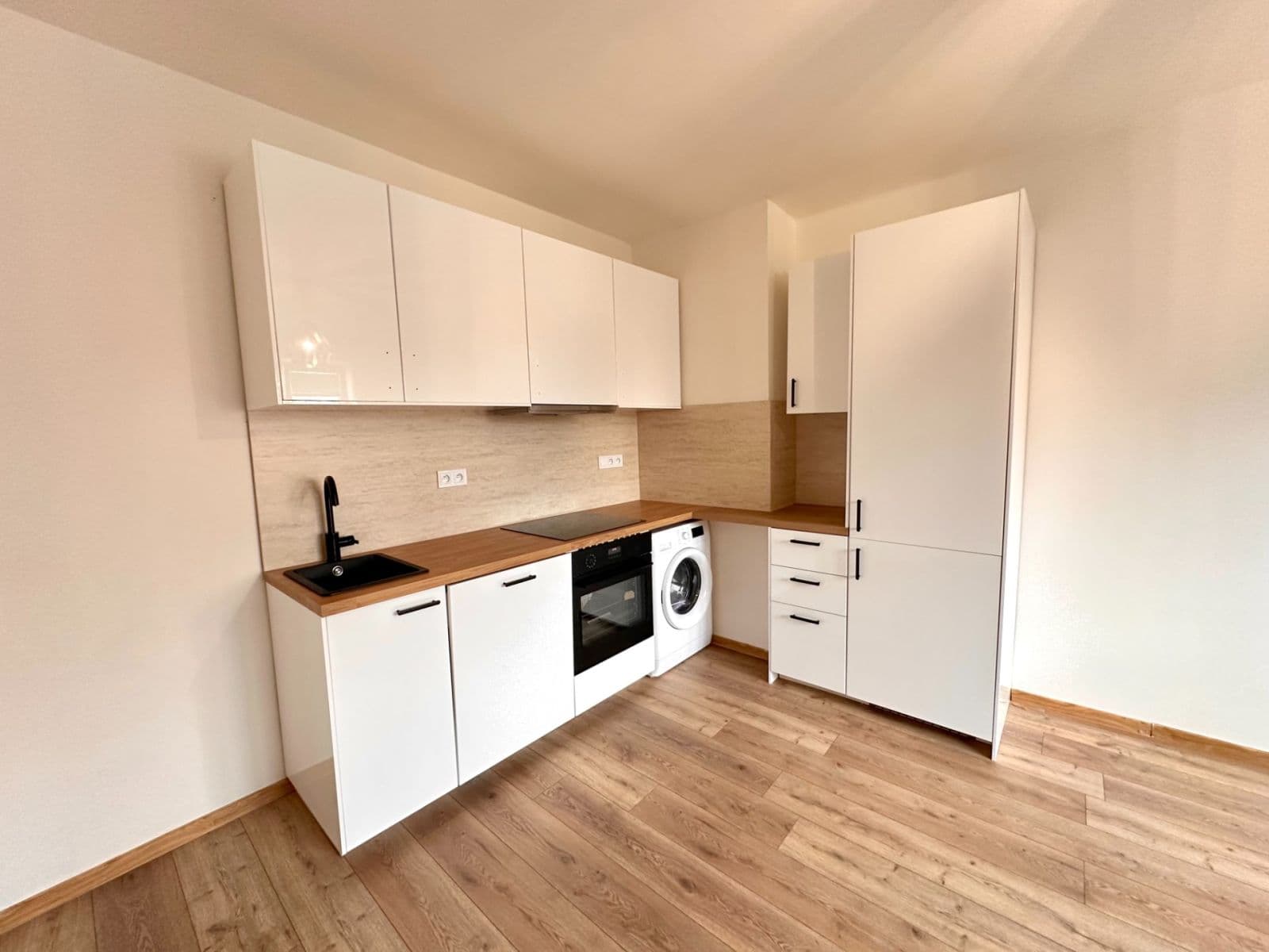 Predaj bytu 3-izbový 51 m², Jičínská, Mladá Boleslav, Středočeský kraj Predaj bytu 3-izbový 51 m², Jičínská, Mladá Boleslav, Středočeský kraj