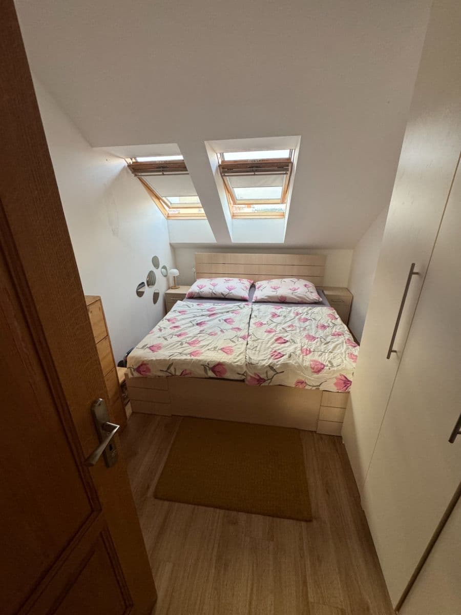 Prenájom bytu 3-izbový 58 m², Budějovická, Praha, Praha Prenájom bytu 3-izbový 58 m², Budějovická, Praha, Praha