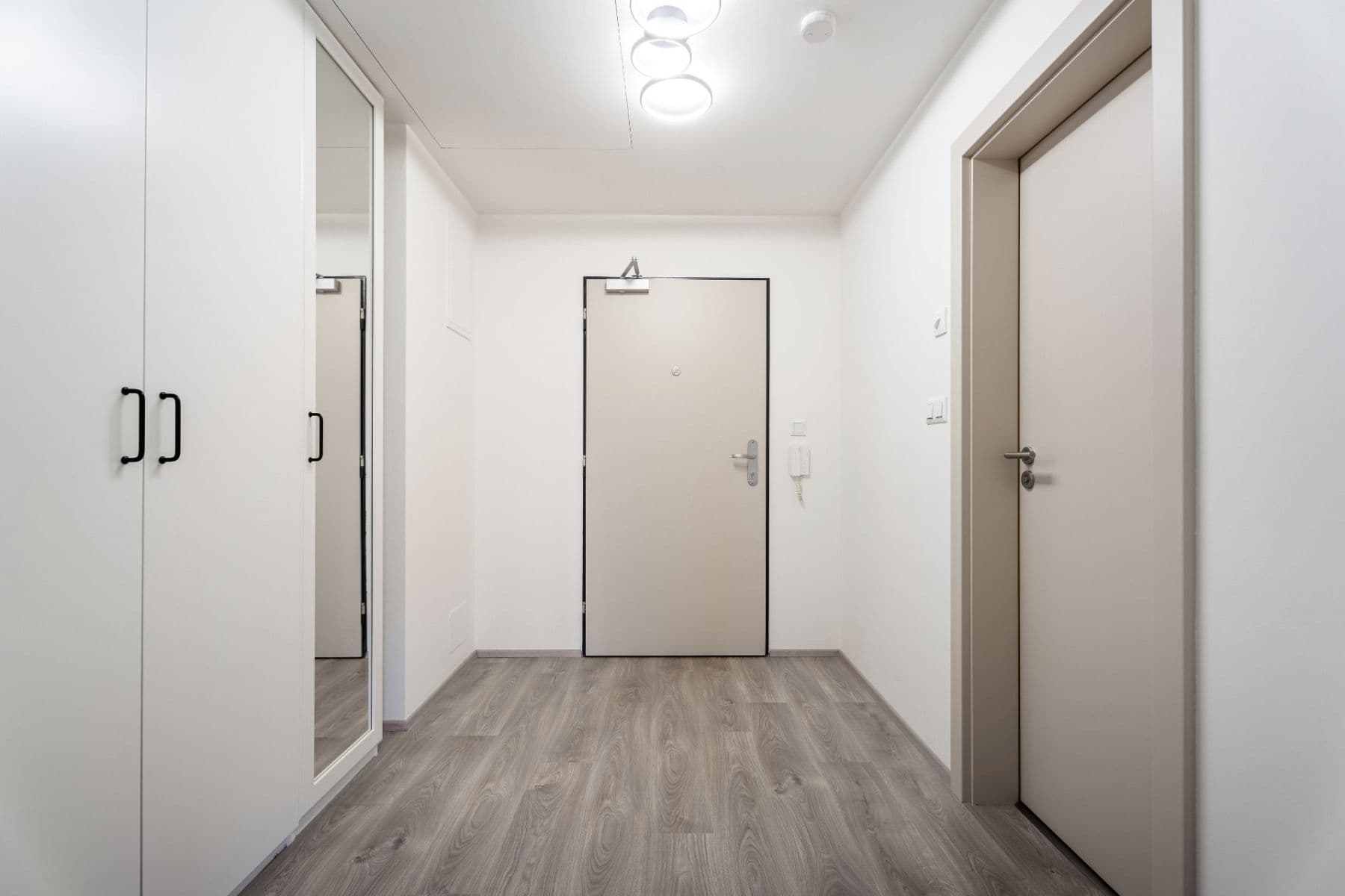 Prenájom bytu 1-izbový 39 m², Čerpadlová, Praha, Praha Prenájom bytu 1-izbový 39 m², Čerpadlová, Praha, Praha