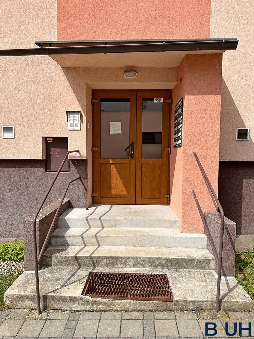 Predaj bytu 1-izbový 36 m², Za Dolním kostelem, Uherský Brod, Zlínský kraj Predaj bytu 1-izbový 36 m², Za Dolním kostelem, Uherský Brod, Zlínský kraj