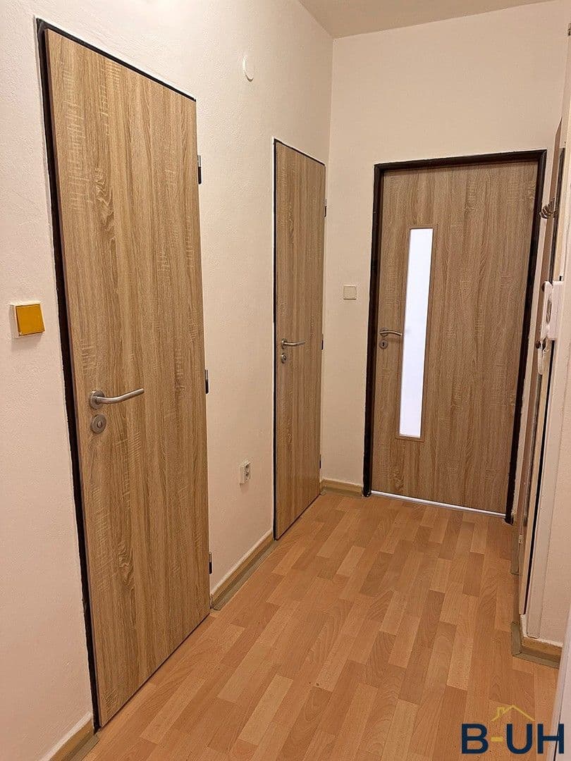 Predaj bytu 1-izbový 36 m², Za Dolním kostelem, Uherský Brod, Zlínský kraj Predaj bytu 1-izbový 36 m², Za Dolním kostelem, Uherský Brod, Zlínský kraj