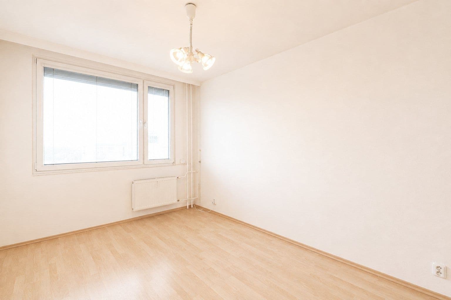Prenájom bytu 3-izbový 70 m², Štichova, Praha, Praha Prenájom bytu 3-izbový 70 m², Štichova, Praha, Praha