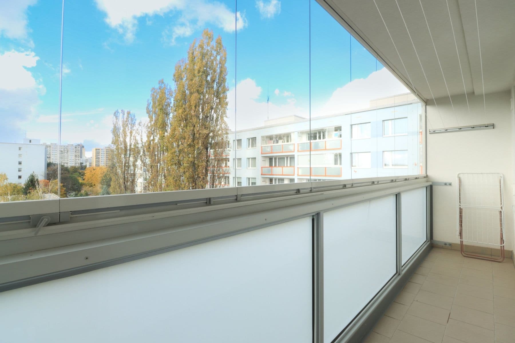 Prenájom bytu 3-izbový 70 m², Štichova, Praha, Praha Prenájom bytu 3-izbový 70 m², Štichova, Praha, Praha