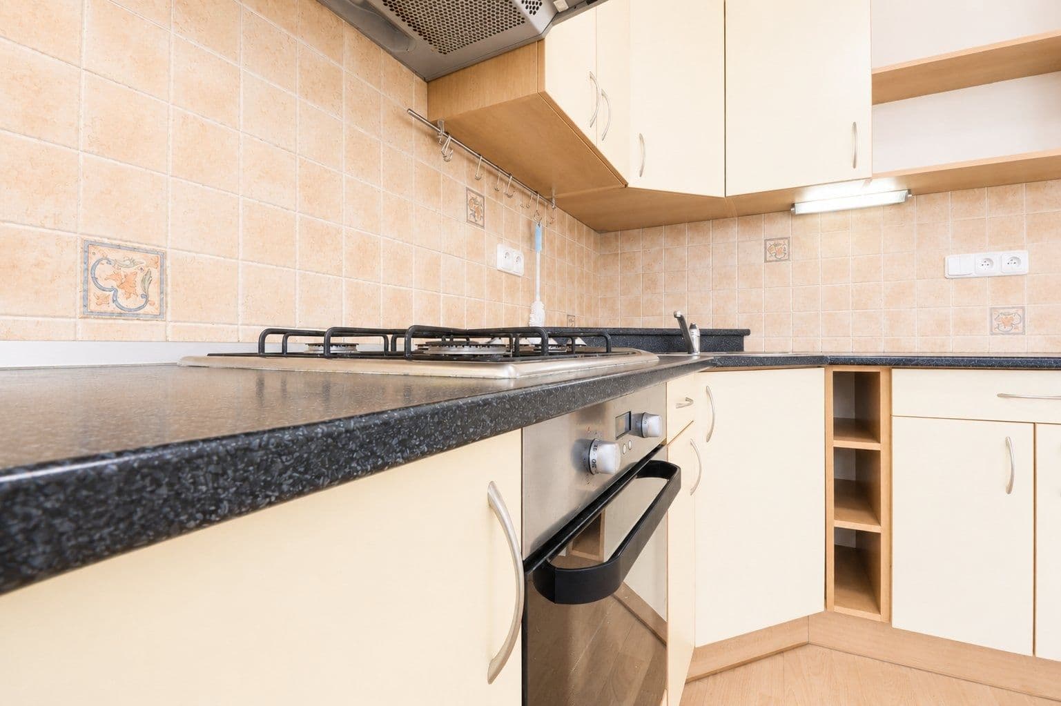 Prenájom bytu 3-izbový 70 m², Štichova, Praha, Praha Prenájom bytu 3-izbový 70 m², Štichova, Praha, Praha
