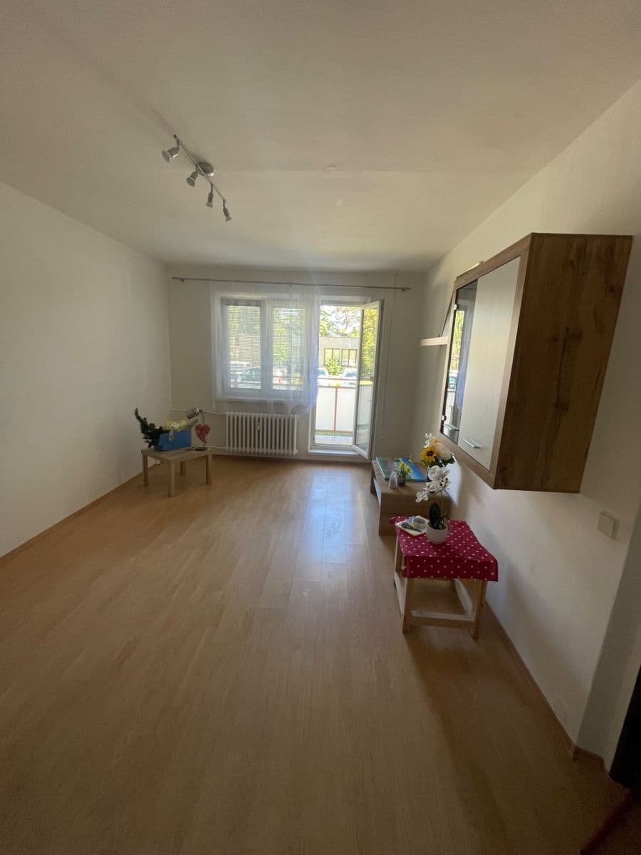 Prenájom bytu 1-izbový 35 m², sídliště Svobody, Prostějov, Olomoucký kraj Prenájom bytu 1-izbový 35 m², sídliště Svobody, Prostějov, Olomoucký kraj