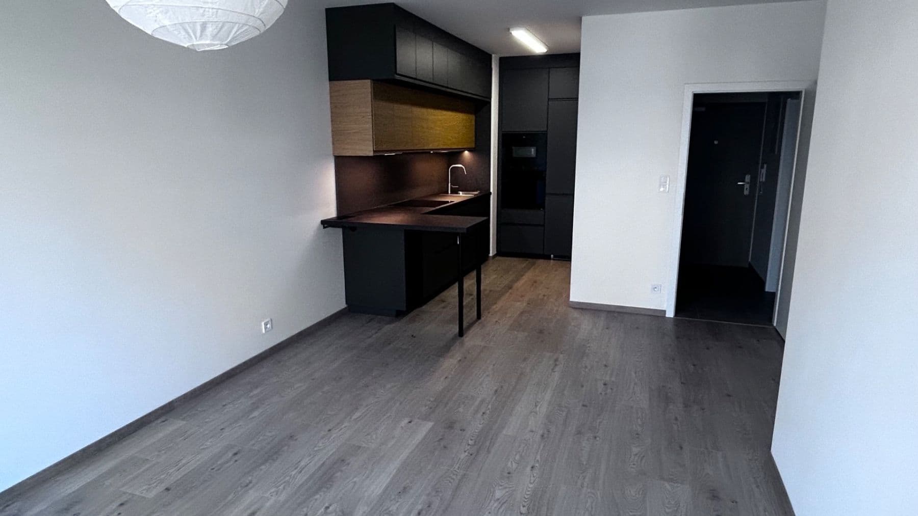 Prenájom bytu 2-izbový 53 m², Gerstelova, Praha, Praha Prenájom bytu 2-izbový 53 m², Gerstelova, Praha, Praha