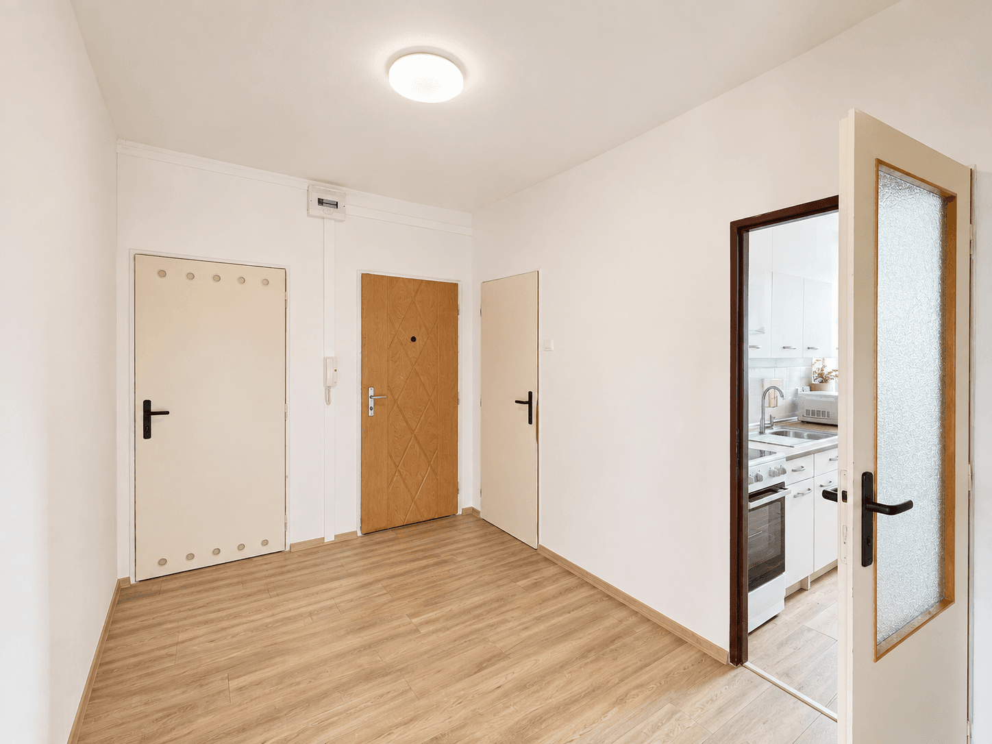 Prenájom bytu 3-izbový 90 m², U Pivovarské zahrady, Ústí nad Labem, Ústecký kraj Prenájom bytu 3-izbový 90 m², U Pivovarské zahrady, Ústí nad Labem, Ústecký kraj