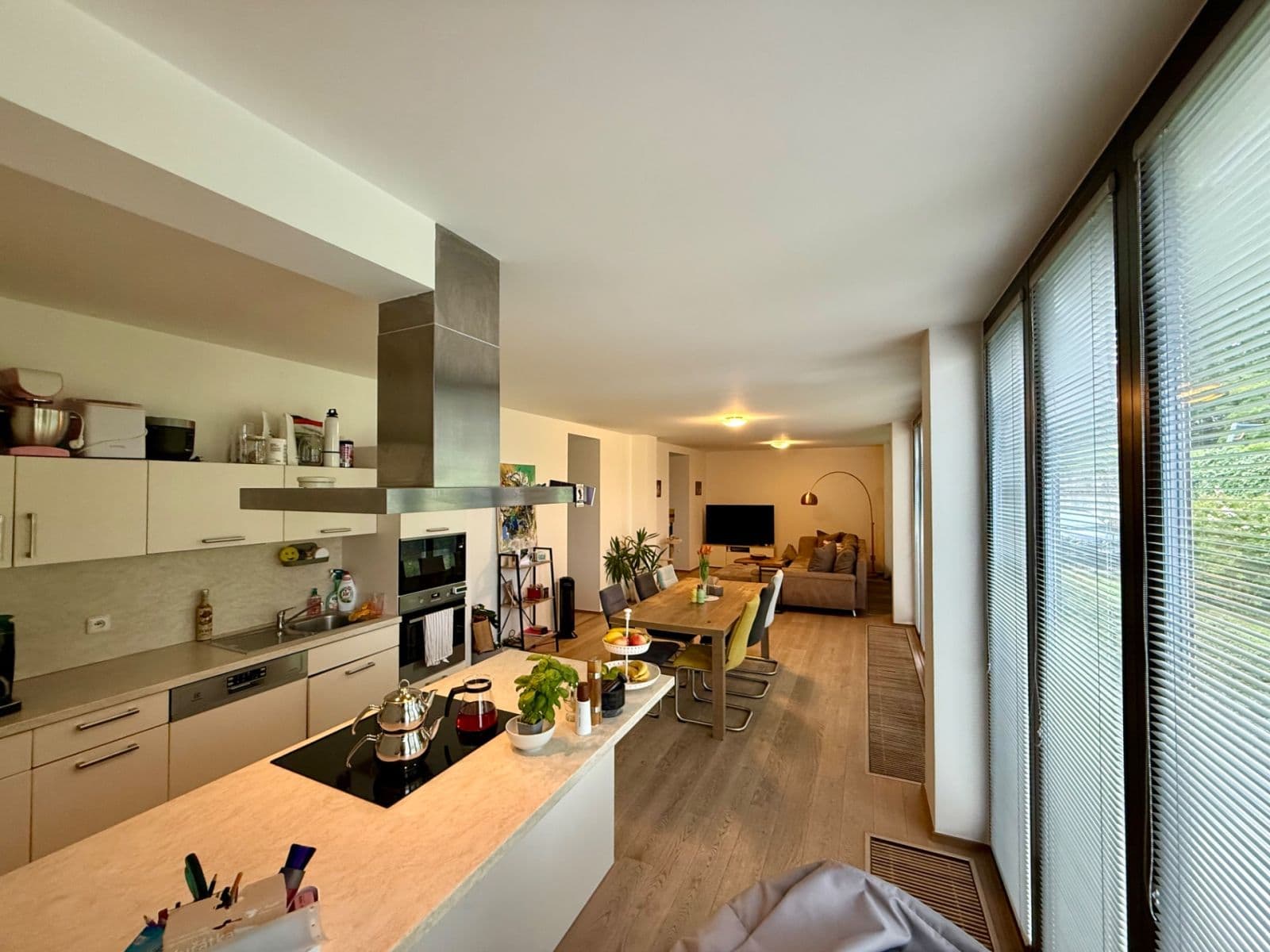 Prenájom bytu 3-izbový 97 m², Ke Slivenci, Praha, Praha Prenájom bytu 3-izbový 97 m², Ke Slivenci, Praha, Praha