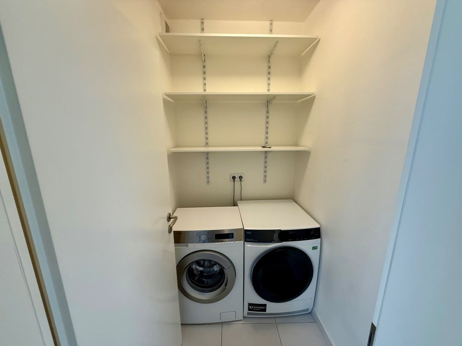 Prenájom bytu 3-izbový 97 m², Ke Slivenci, Praha, Praha Prenájom bytu 3-izbový 97 m², Ke Slivenci, Praha, Praha