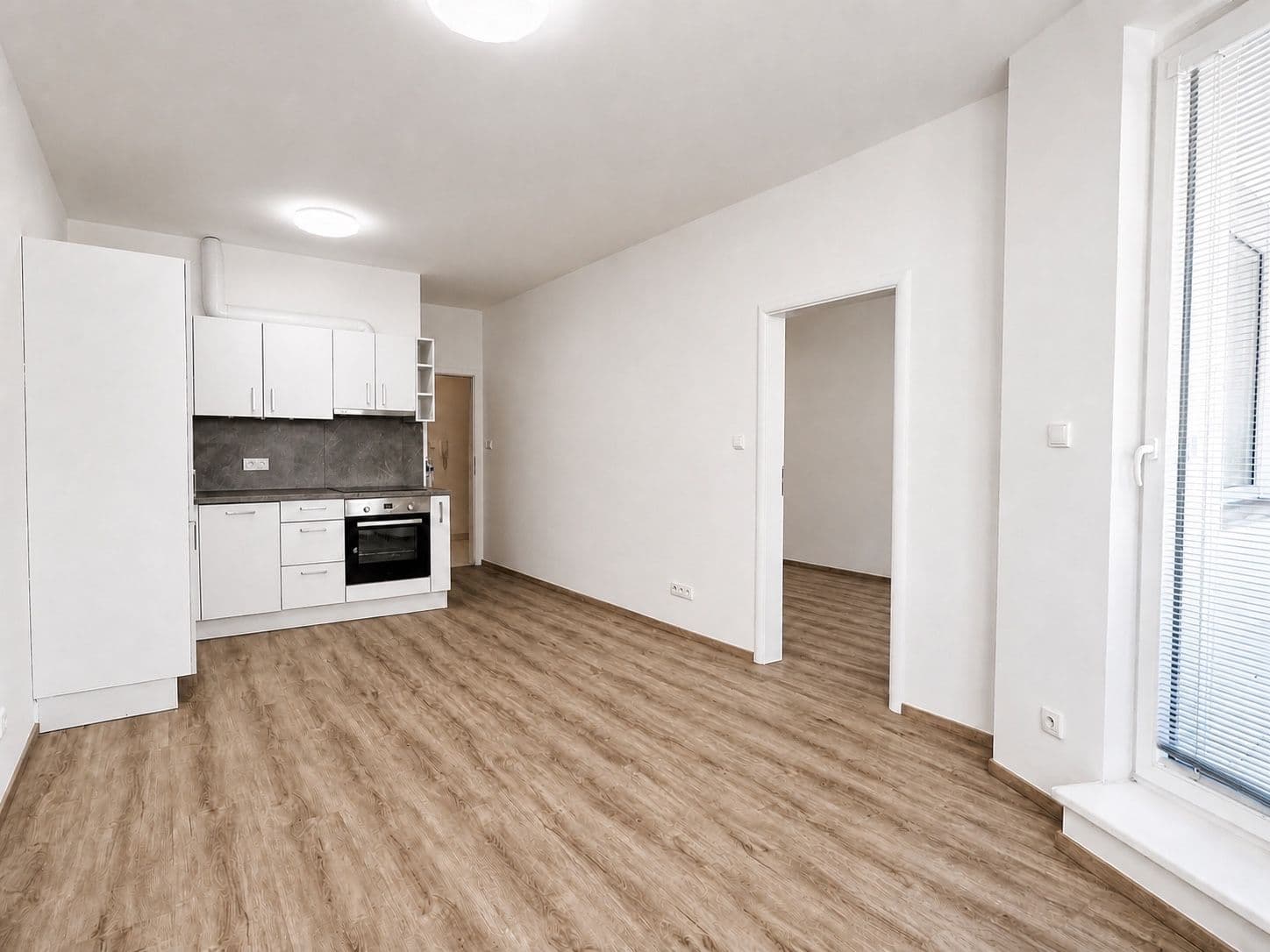 Prenájom bytu 2-izbový 47 m², U Svobodárny, Praha, Praha Prenájom bytu 2-izbový 47 m², U Svobodárny, Praha, Praha