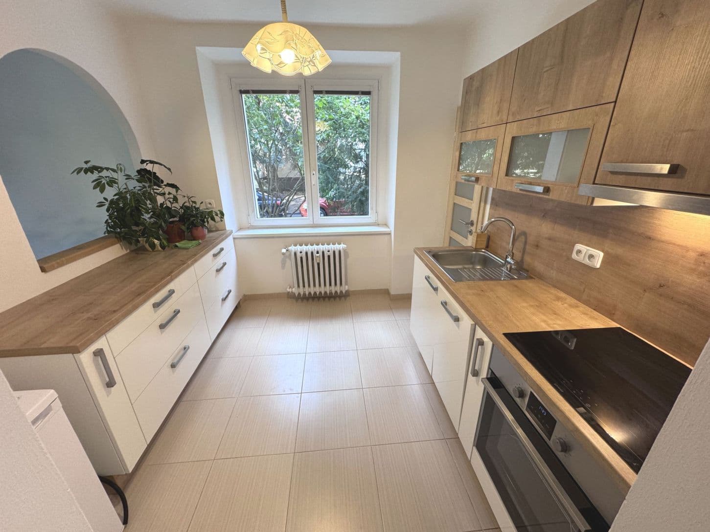 Prenájom bytu 3-izbový 77 m², Radbuzská, Praha, Praha Prenájom bytu 3-izbový 77 m², Radbuzská, Praha, Praha