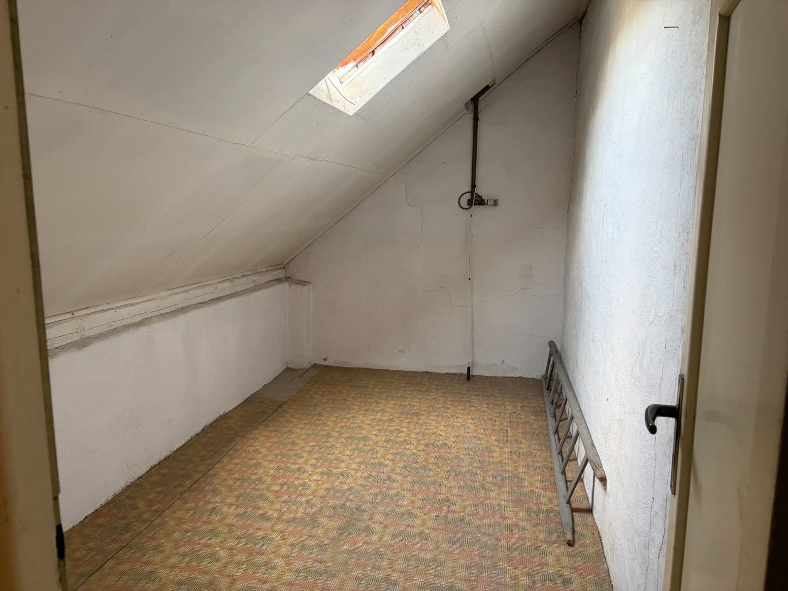 Predaj domu 177 m², pozemok 588 m², Těchlovice, Královéhradecký kraj Predaj domu 177 m², pozemok 588 m², Těchlovice, Královéhradecký kraj