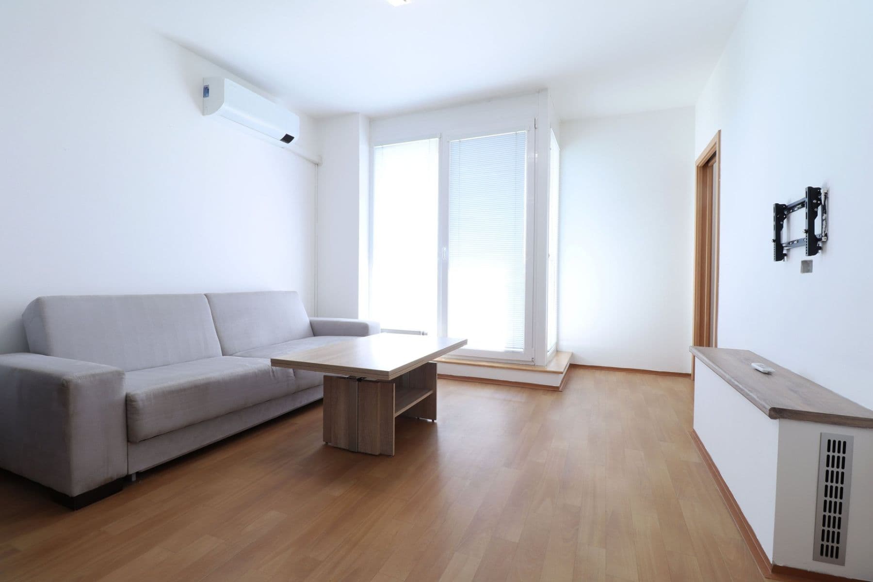 Prenájom bytu 2-izbový 43 m², Wiedermannova, Praha, Praha Prenájom bytu 2-izbový 43 m², Wiedermannova, Praha, Praha