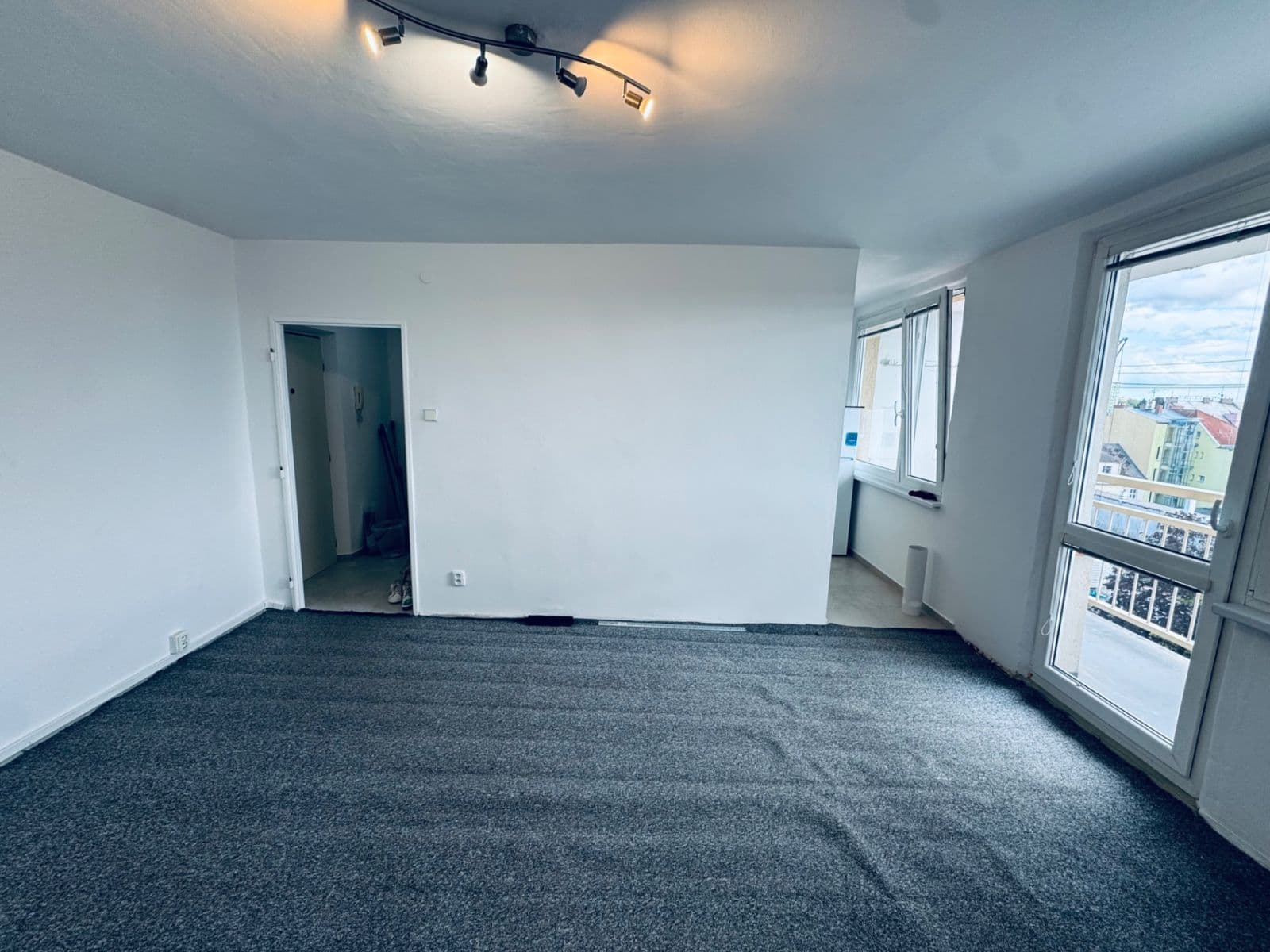 Prenájom bytu 1-izbový 28 m², Palackého třída, Pardubice, Pardubický kraj Prenájom bytu 1-izbový 28 m², Palackého třída, Pardubice, Pardubický kraj