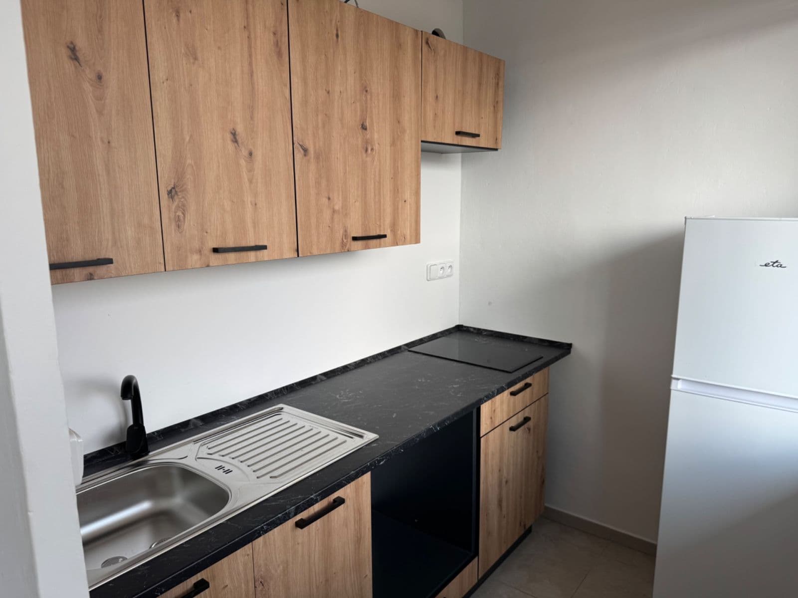 Prenájom bytu 1-izbový 28 m², Palackého třída, Pardubice, Pardubický kraj Prenájom bytu 1-izbový 28 m², Palackého třída, Pardubice, Pardubický kraj