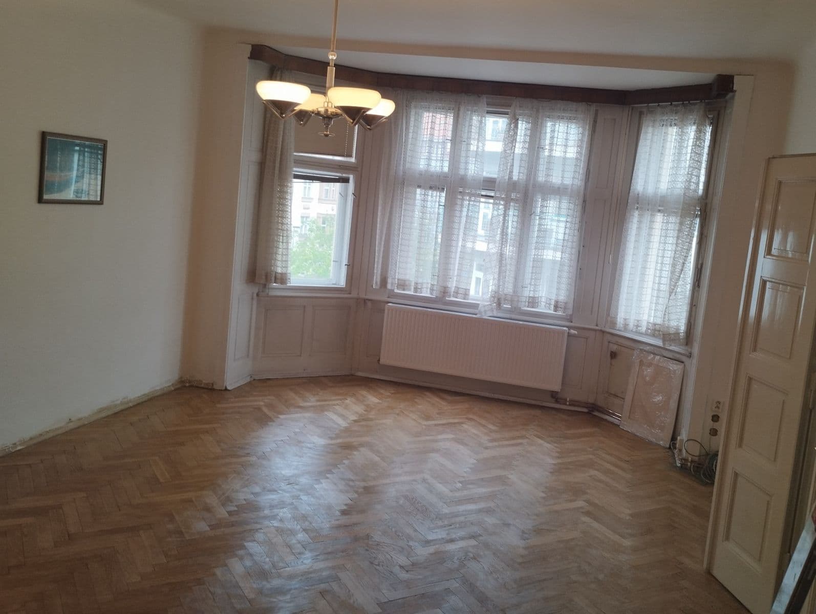 Prenájom bytu 4-izbový 129 m², Sudoměřská, Praha, Praha Prenájom bytu 4-izbový 129 m², Sudoměřská, Praha, Praha