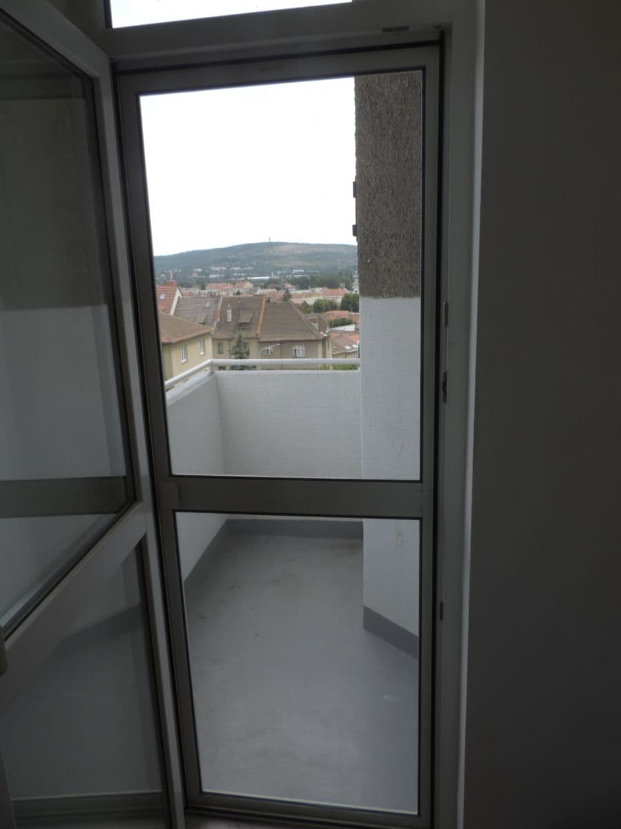 Prenájom bytu 1-izbový 53 m², Těsnohlídkova, Brno, Jihomoravský kraj Prenájom bytu 1-izbový 53 m², Těsnohlídkova, Brno, Jihomoravský kraj