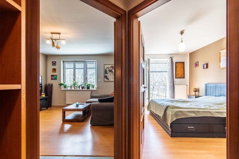 Prenájom bytu 3-izbový 76 m², Benická, Praha, Praha Prenájom bytu 3-izbový 76 m², Benická, Praha, Praha