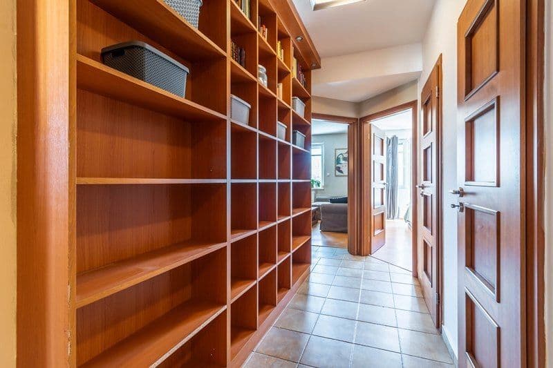 Prenájom bytu 3-izbový 76 m², Benická, Praha, Praha Prenájom bytu 3-izbový 76 m², Benická, Praha, Praha