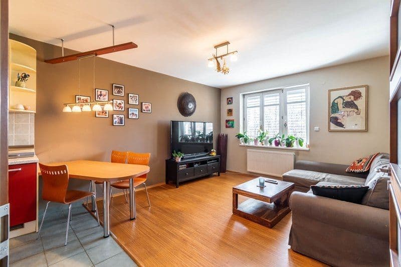 Prenájom bytu 3-izbový 76 m², Benická, Praha, Praha Prenájom bytu 3-izbový 76 m², Benická, Praha, Praha