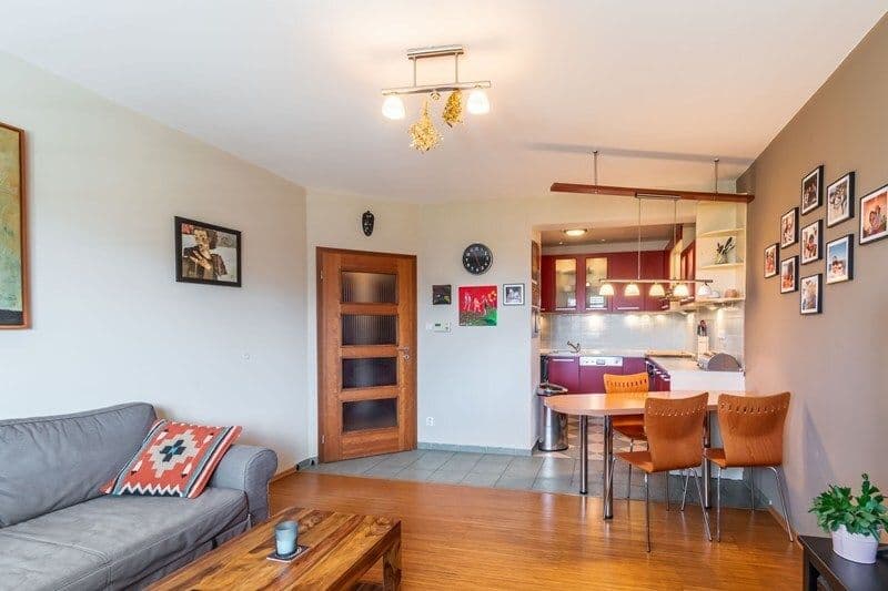 Prenájom bytu 3-izbový 76 m², Benická, Praha, Praha Prenájom bytu 3-izbový 76 m², Benická, Praha, Praha