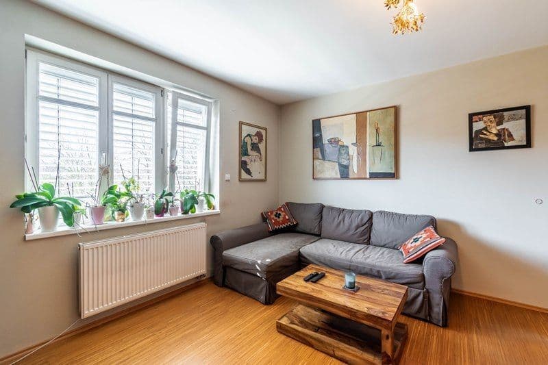 Prenájom bytu 3-izbový 76 m², Benická, Praha, Praha Prenájom bytu 3-izbový 76 m², Benická, Praha, Praha