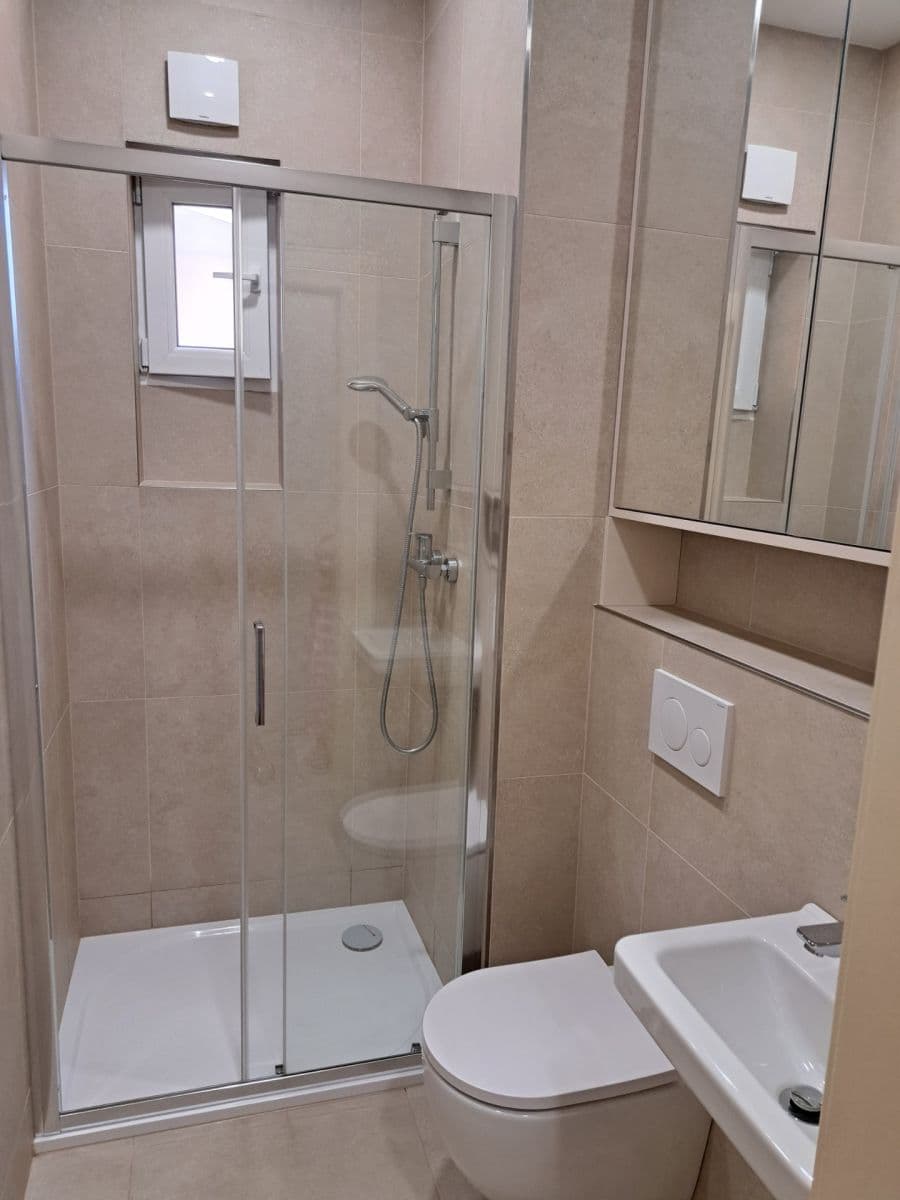 Prenájom bytu 1-izbový 28 m², Vinohradská, Praha, Praha Prenájom bytu 1-izbový 28 m², Vinohradská, Praha, Praha