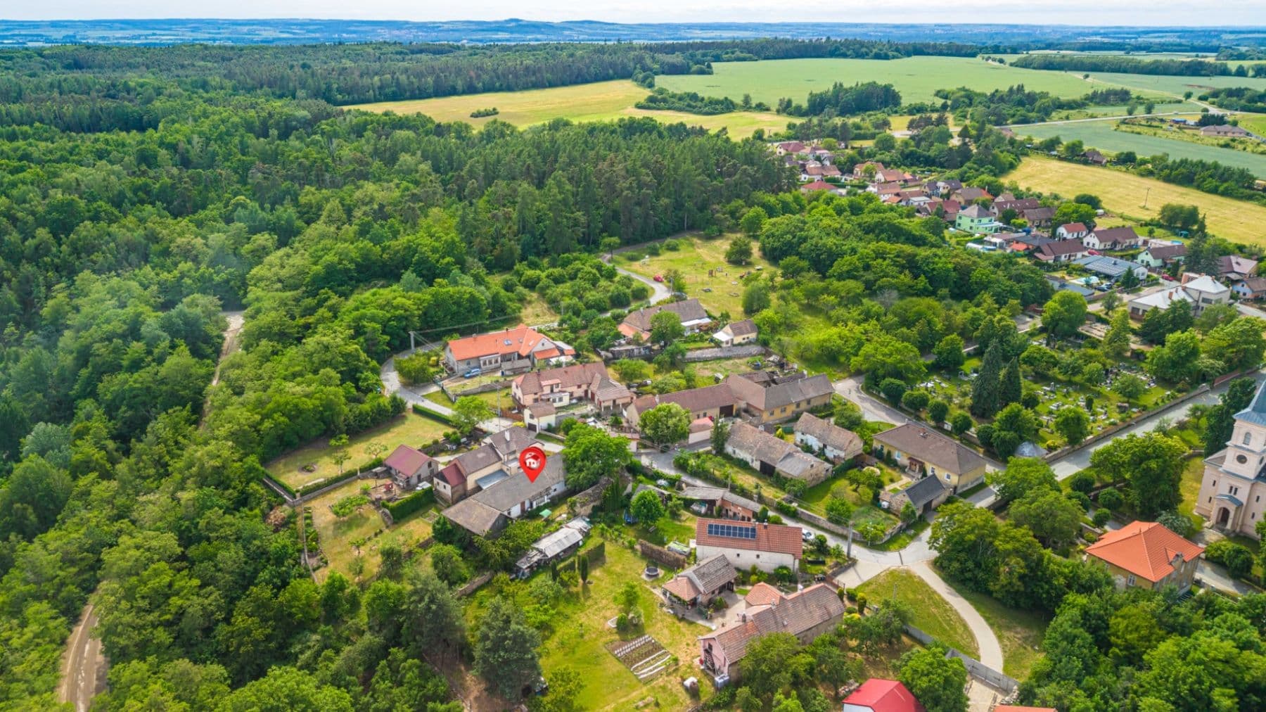 Predaj domu 309 m², pozemok 1.393 m², Chvaletice, Pardubický kraj Predaj domu 309 m², pozemok 1.393 m², Chvaletice, Pardubický kraj