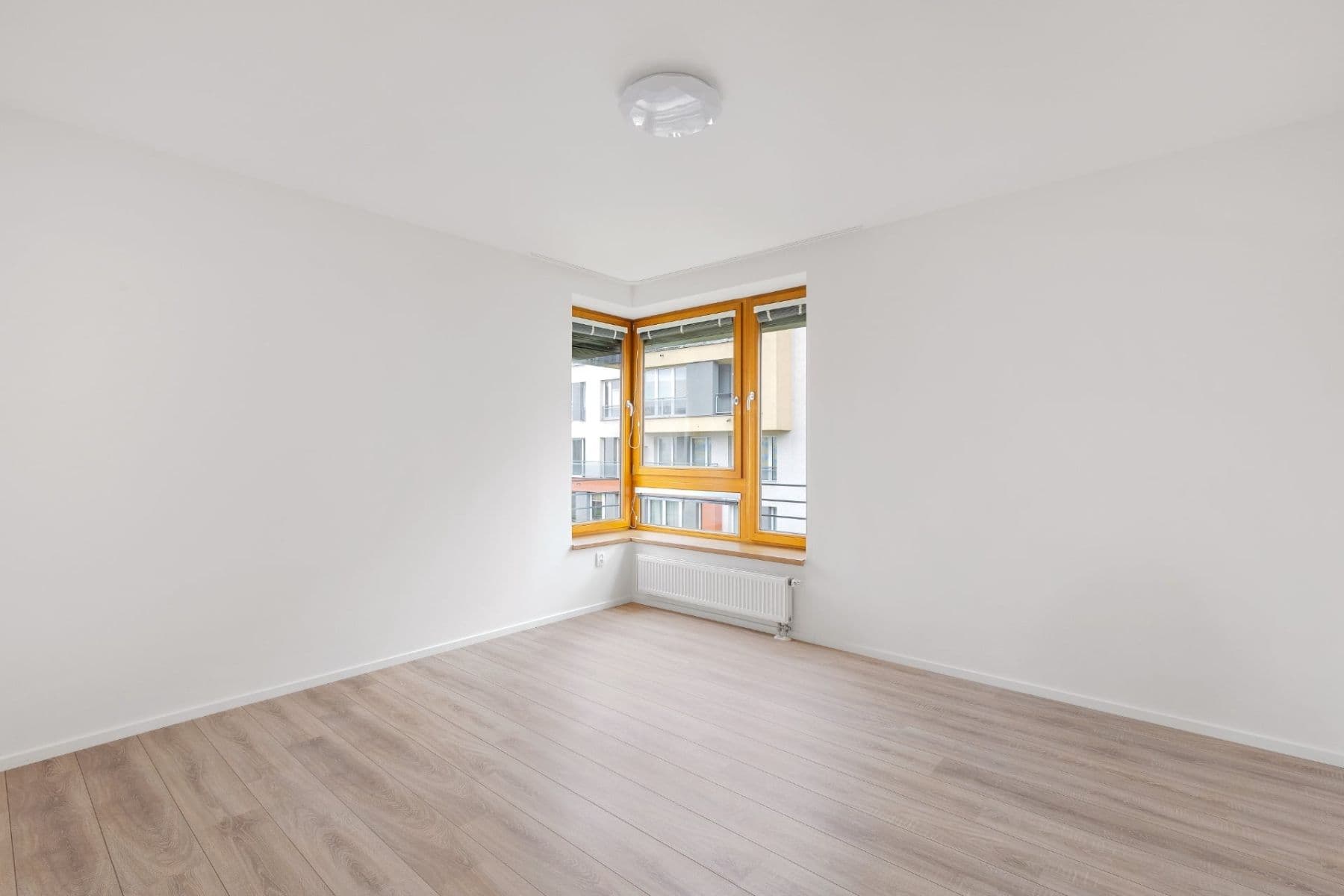 Prenájom bytu 3-izbový 71 m², Anny Rybníčkové, Praha, Praha Prenájom bytu 3-izbový 71 m², Anny Rybníčkové, Praha, Praha
