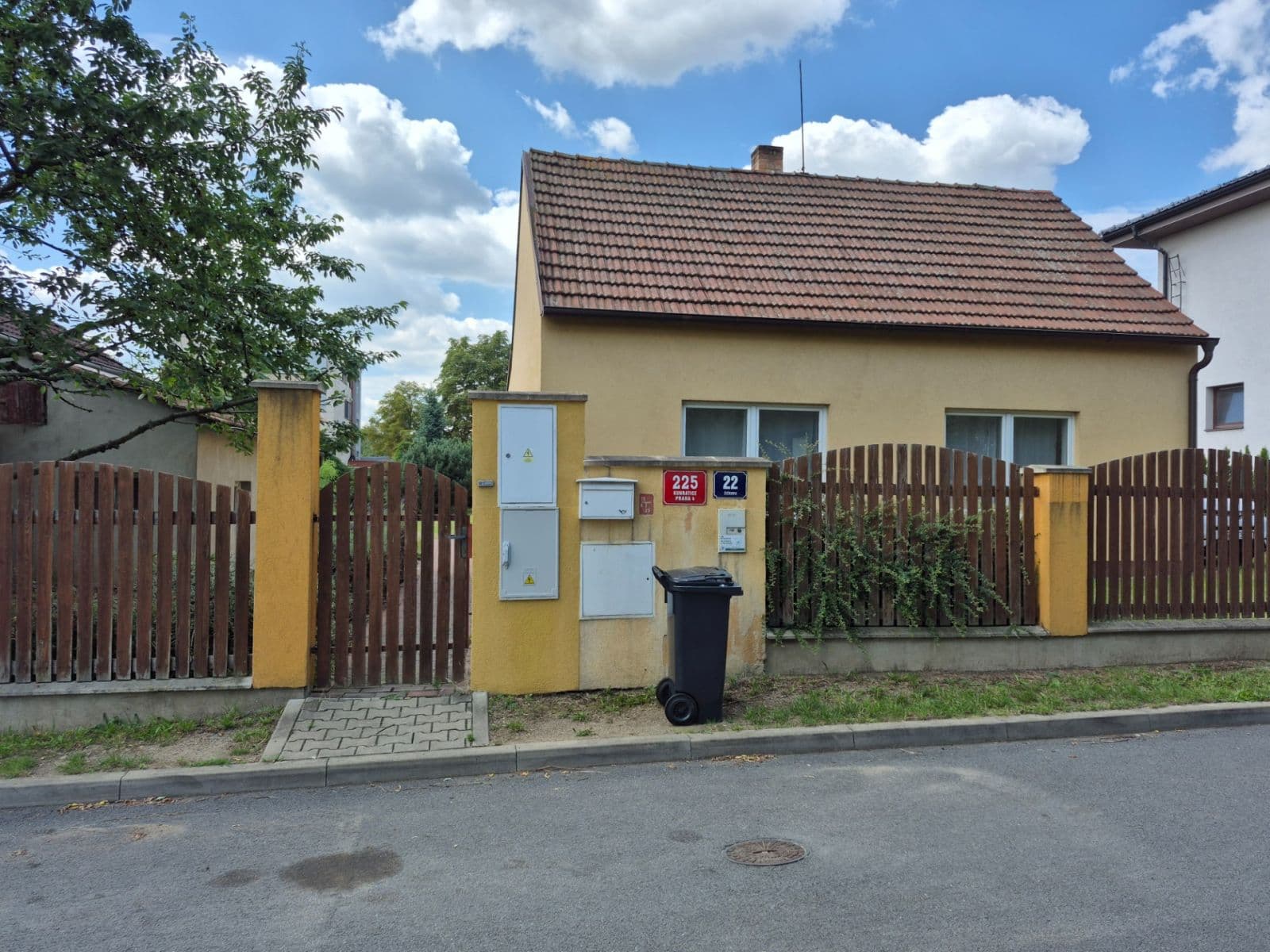 Prenájom domu 56 m², pozemok 900 m², Žižkova, Praha, Praha Prenájom domu 56 m², pozemok 900 m², Žižkova, Praha, Praha