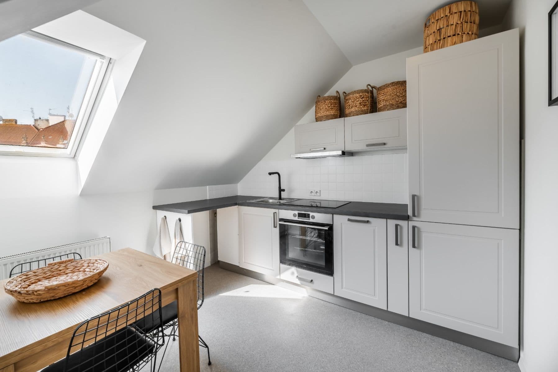 Predaj bytu 2-izbový 48 m², náměstí Bratří Synků, Praha, Praha Predaj bytu 2-izbový 48 m², náměstí Bratří Synků, Praha, Praha