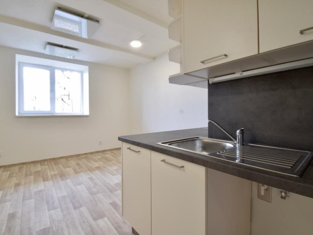 Prenájom bytu 2-izbový 47 m², Skorkovského, Brno, Jihomoravský kraj Prenájom bytu 2-izbový 47 m², Skorkovského, Brno, Jihomoravský kraj