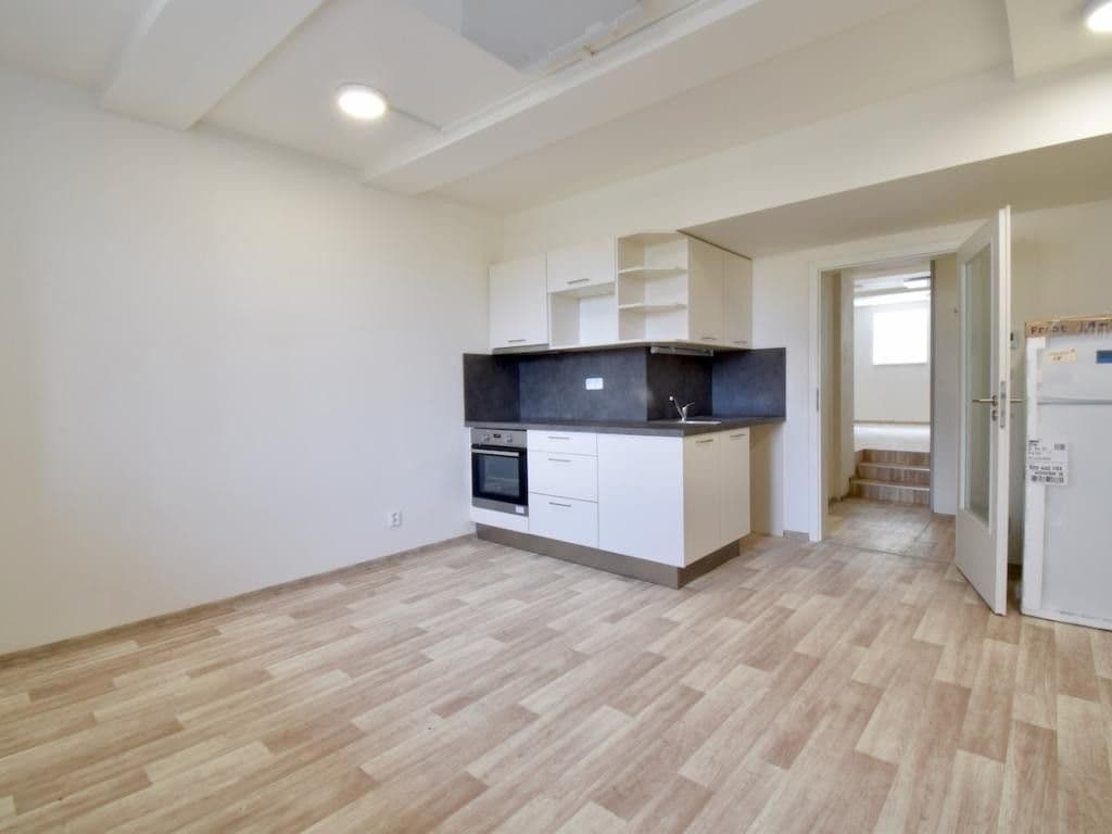 Prenájom bytu 2-izbový 47 m², Skorkovského, Brno, Jihomoravský kraj Prenájom bytu 2-izbový 47 m², Skorkovského, Brno, Jihomoravský kraj
