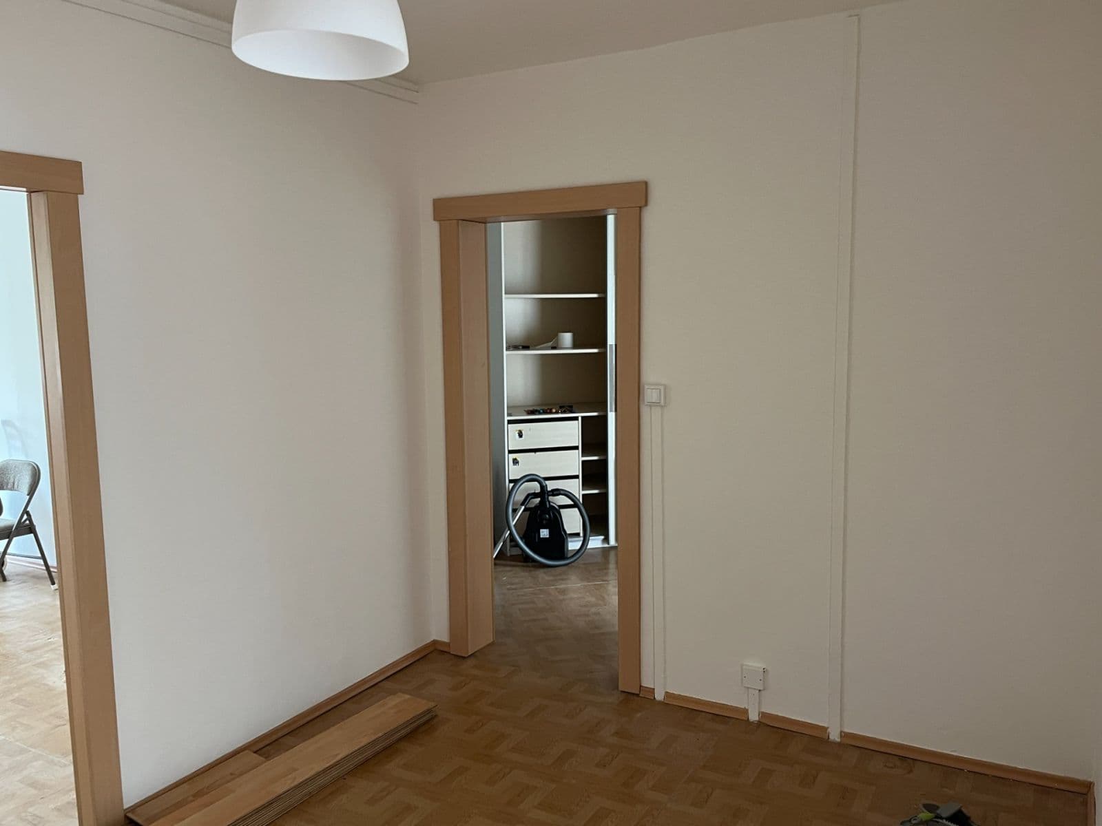Prenájom bytu 3-izbový 92 m², Nušlova, Praha, Praha Prenájom bytu 3-izbový 92 m², Nušlova, Praha, Praha