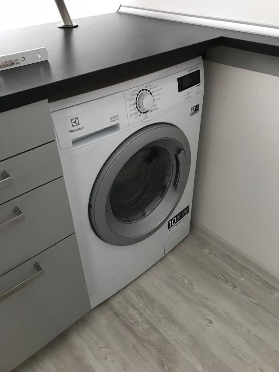 Prenájom bytu 1-izbový 31 m², Voskovcova, Praha, Praha Prenájom bytu 1-izbový 31 m², Voskovcova, Praha, Praha