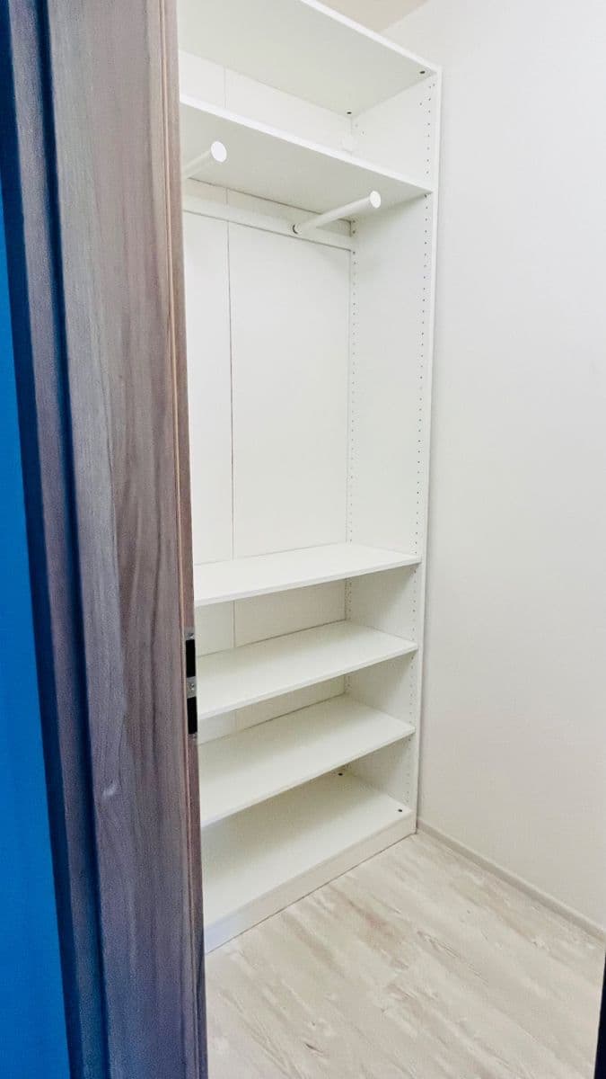 Prenájom bytu 1-izbový 31 m², Voskovcova, Praha, Praha Prenájom bytu 1-izbový 31 m², Voskovcova, Praha, Praha