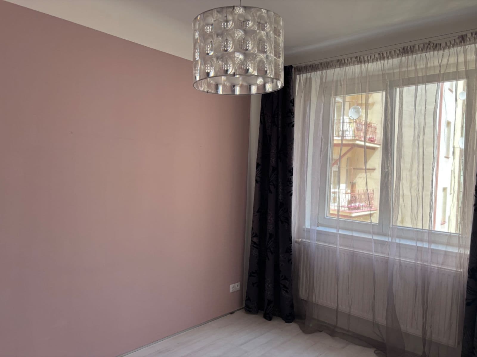 Prenájom bytu 2-izbový 52 m², Domažlická, Praha, Praha Prenájom bytu 2-izbový 52 m², Domažlická, Praha, Praha