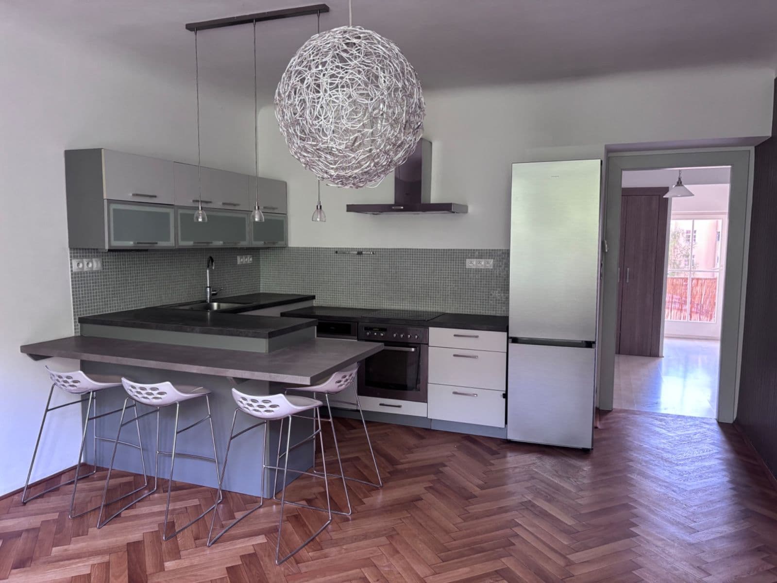 Prenájom bytu 2-izbový 52 m², Domažlická, Praha, Praha Prenájom bytu 2-izbový 52 m², Domažlická, Praha, Praha