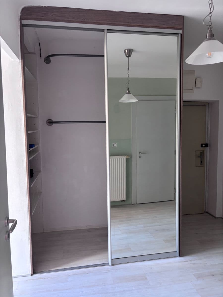 Prenájom bytu 2-izbový 52 m², Domažlická, Praha, Praha Prenájom bytu 2-izbový 52 m², Domažlická, Praha, Praha