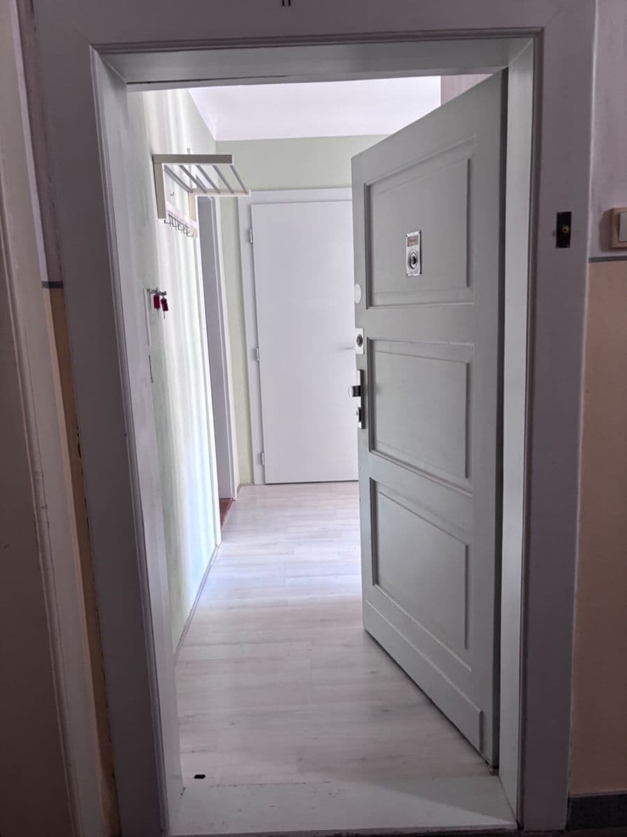 Prenájom bytu 2-izbový 52 m², Domažlická, Praha, Praha Prenájom bytu 2-izbový 52 m², Domažlická, Praha, Praha