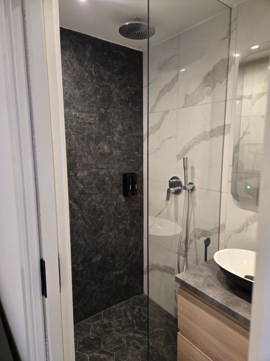 Predaj nebytového priestoru 26 m², Roháčova, Praha, Praha Predaj nebytového priestoru 26 m², Roháčova, Praha, Praha