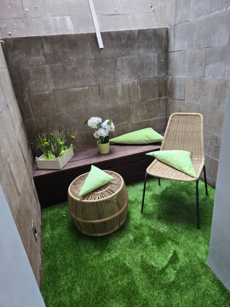 Predaj nebytového priestoru 26 m², Roháčova, Praha, Praha Predaj nebytového priestoru 26 m², Roháčova, Praha, Praha