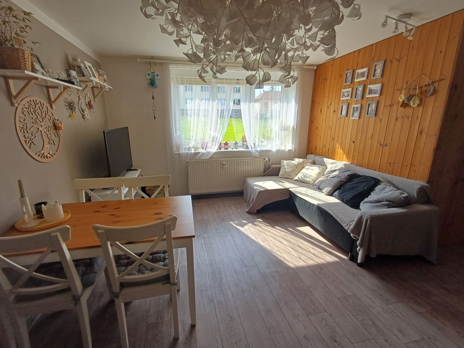 Predaj bytu 3-izbový 56 m², Jana Žižky, Jince, Středočeský kraj Predaj bytu 3-izbový 56 m², Jana Žižky, Jince, Středočeský kraj