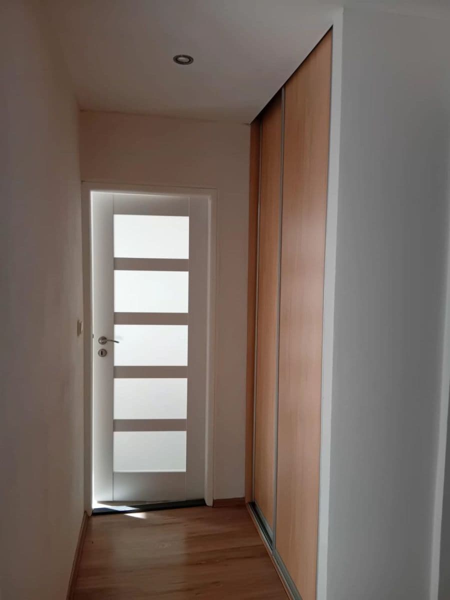 Prenájom bytu 3-izbový 65 m², Bojasova, Praha, Praha Prenájom bytu 3-izbový 65 m², Bojasova, Praha, Praha