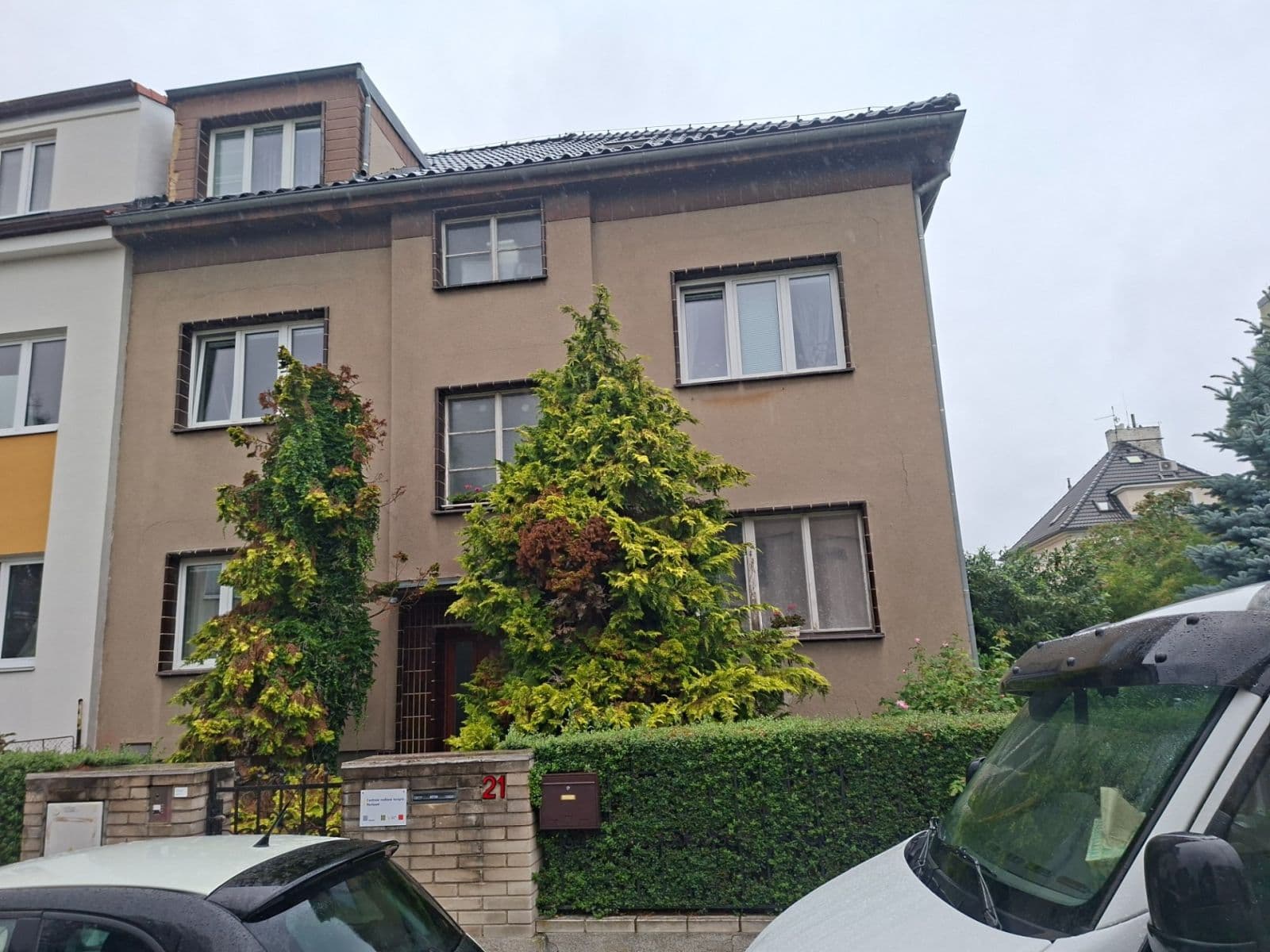Prenájom bytu 4-izbový 80 m², Doubravčická, Praha, Praha Prenájom bytu 4-izbový 80 m², Doubravčická, Praha, Praha