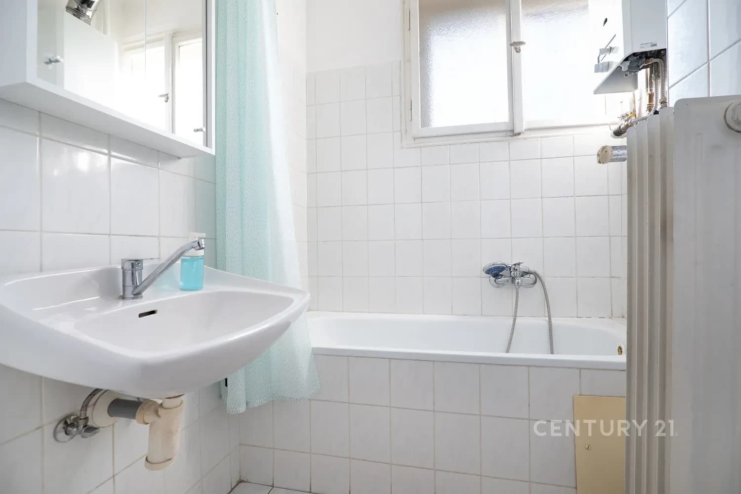 Prenájom bytu 4-izbový 80 m², Doubravčická, Praha, Praha Prenájom bytu 4-izbový 80 m², Doubravčická, Praha, Praha