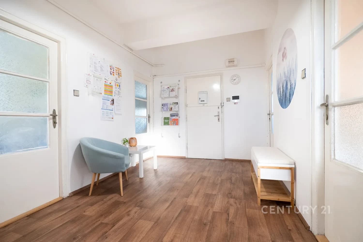 Prenájom bytu 4-izbový 80 m², Doubravčická, Praha, Praha Prenájom bytu 4-izbový 80 m², Doubravčická, Praha, Praha