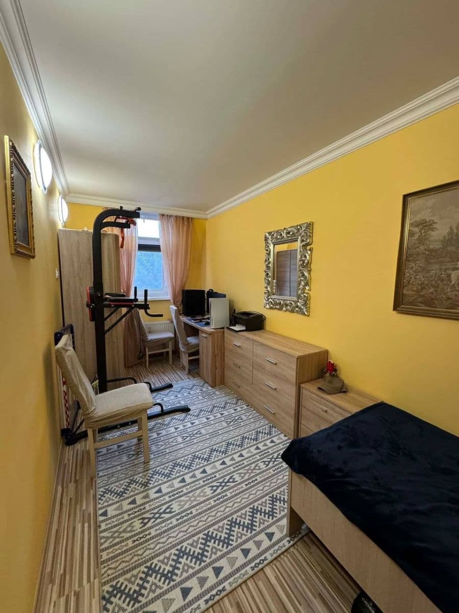 Predaj bytu 3-izbový 69 m², nábřeží Jana Palacha, Karlovy Vary, Karlovarský kraj Predaj bytu 3-izbový 69 m², nábřeží Jana Palacha, Karlovy Vary, Karlovarský kraj