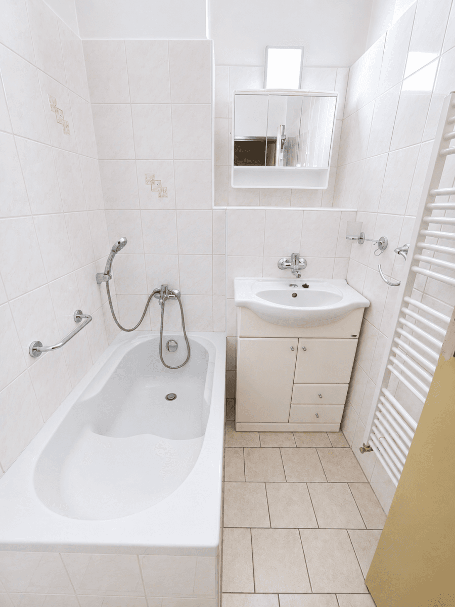 Prenájom bytu 2-izbový 62 m², Jednoty, Sokolov, Karlovarský kraj Prenájom bytu 2-izbový 62 m², Jednoty, Sokolov, Karlovarský kraj