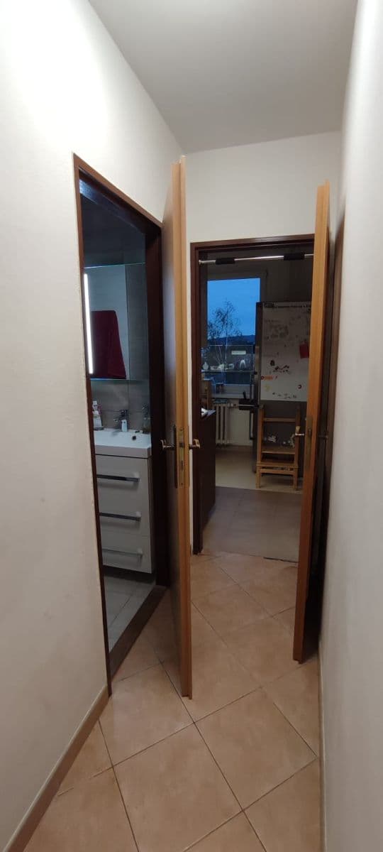Prenájom bytu 3-izbový 72 m², Nádražní, Žďár nad Sázavou, Kraj Vysočina Prenájom bytu 3-izbový 72 m², Nádražní, Žďár nad Sázavou, Kraj Vysočina